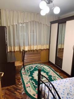 2-bedroom apartment close to subway - - 2