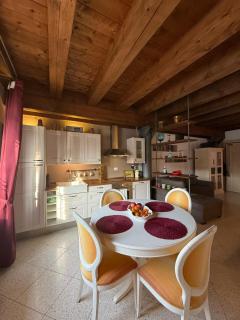 Molino Stucky Chimera - Canal View - 1