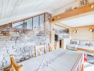 Appartement ensoleillé 3 pièces pour 6 pers au pied des pistes et proche golf - FR-1-411-685 - 1