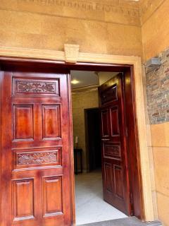 فيلا فرش فندقي في الشيخ زايد رقم الهاتف صفر صفر اتنين صفر واحد واحد صفر اتنين أربعه ثلاثه صفر 222 - 1