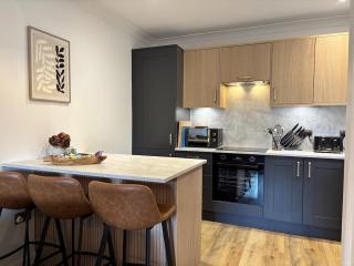 In the heart of the Town centre Ringwood, New Forest - Star Cottage - 1