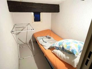 Villa mitoyenne climatisée, calme avec piscine et parking, proche plage et port, pour 6 personnes - FR-1-607-125 - 1