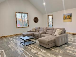 Spacious and Relaxing Home Near Allatoona and Lakepoint - Cartersville - 1