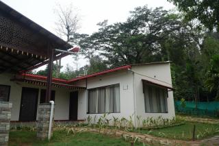 Acre5 Homestay - Avathi - 0