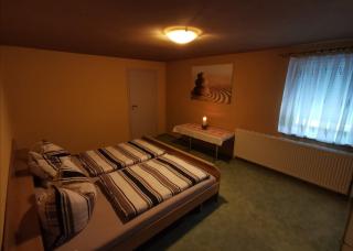 Duschkas Ferienwohnung - Am Frühlingsberg - 2