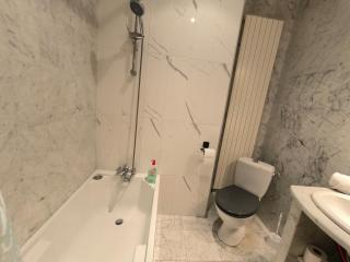 Appartement, 2 chambres, spacieux et plein de charme à 5 min du centre - Pau - 7
