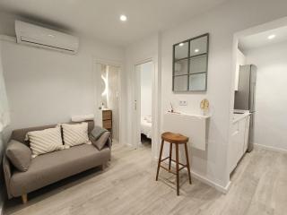 Ideal apartment near Santiago Bernabeu - Madrid - 0