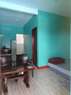 RM8 - Non-AC Second Floor Unit in San Roque Bauan Batangas - 5