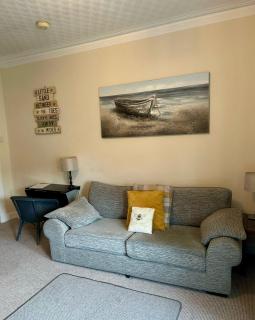 Luxury Coastal Retreat in Troon - 7
