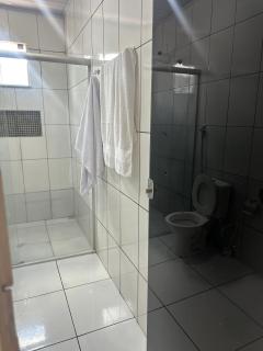 Casa com dois quartos e piscina em mineiros - Mineiros - 9