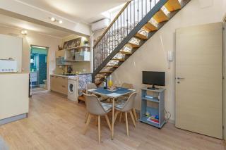 Charming apartment with a large terrace just a few minutes' walk from the beach and the downtawn at 15 minutes from Taormina - 4