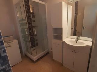 Charmant F2 avec terrasse près de l'Étang de Thau, équipé pour 4 pers. et proche établissement thermal - FR-1-571-41 - 4