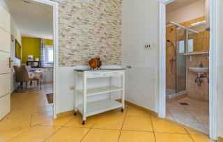 Stunning Apartment In Medulin With Wifi - Medulin - 2