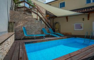 Gorgeous Home In Veli Brgud With Wifi - Veli Brgud - 0