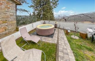 Gorgeous Home In Poggio Dacona - Calbenzano - 3