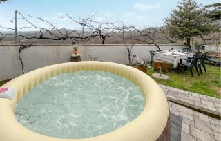 Gorgeous Home In Poggio Dacona - Calbenzano - 8