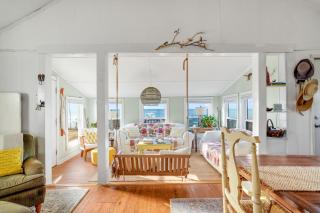 Beach Bettie's - Cape Charles - 3