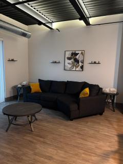 Downtown Condo 1 Bedroom View of City 301 - Kalamazoo - 3