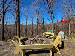 Great Expectations - Hot Tub - Outdoor Space - Games - Sevierville - 8