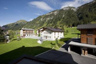 Hotel Berghof - Lech am Arlberg - 2