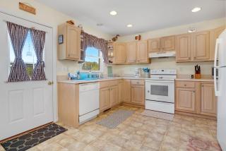 Blue Chair Bay - Waterfront townhome with Fishing pier! - - 6