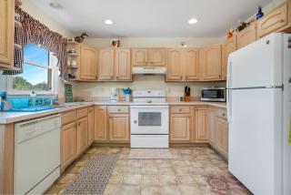 Blue Chair Bay - Waterfront townhome with Fishing pier! - 4