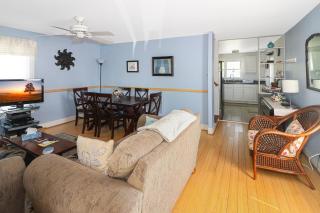 Blue Moon - Pet friendly and great location! - Deep Hole - 4