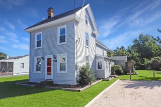 Blue Point - Pet friendly with Outdoor shower! - Chincoteague - 9
