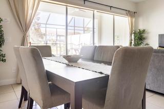 Luxury Villa, Clubhouse, Pool, 15 mins from Disney - 1