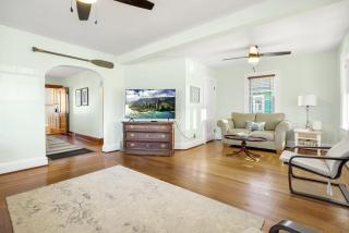 Changing Tide - Downtown location with large deck! - 4