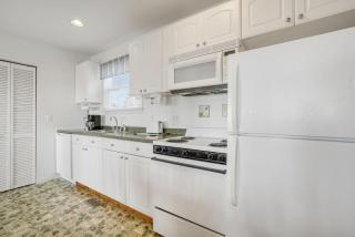 Channel Lookout - Water views & public dock! -  - 4