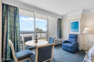 Amazing Ocean View Beachfront Entire Apartment Direct access to Beach - 7