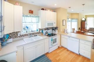 Cockleshell Cottage - Pet friendly & Handicap Accessible! - 1