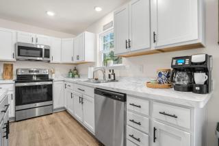 Coastal Living - Brand new home with Community Pool & Pet Friendly! - Greenbackville - 1