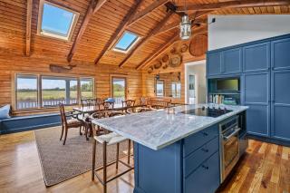 Creek House - Waterfront Oasis on Holden - New Church - 1
