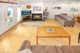 Dockside - Waterfront Condo with boat Dock! - Birch Town - 2