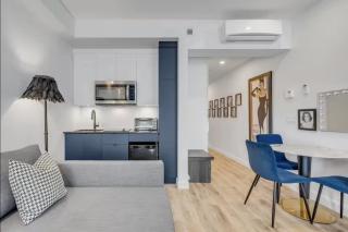 Initial / Icone / Quebec+stat - 2