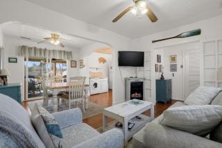 Egret's Walk - Charming Cottage on North Main! - Deep Hole - 7