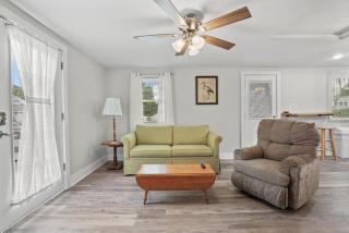 Fisherman's Cottage - Charming cottage close to town! - 5