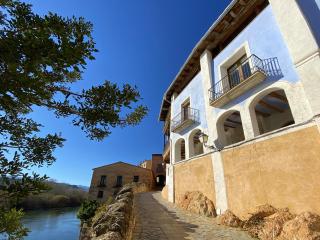 Palacio de Miravet, casa monumento y galería de arte frente al río Ebro - Miravet - 6