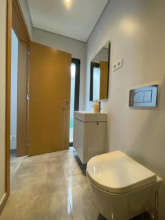 Ensuite bedroom with private entrance area - Salema - 1
