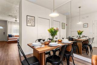 Stylish & Renovated Modern Farmhouse Boutique Apt - Gainesville - 6