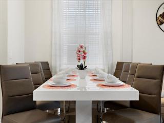 Brand New 7BR in Windsor Island - 1