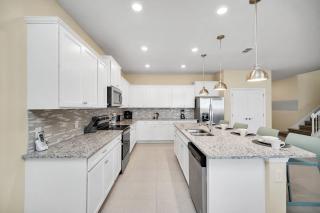 Brand New 9Bd Mansion Pool Spa At Windsor Island - 5