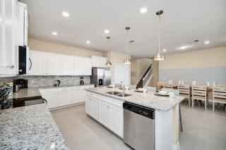 Brand New 9Bd Mansion Pool Spa At Windsor Island - 1