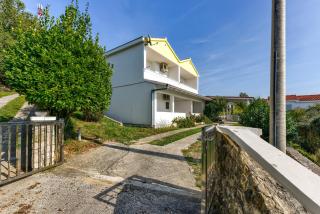 Wohnung für 5 Personen mit Privatsphäre - Ražanac - 5