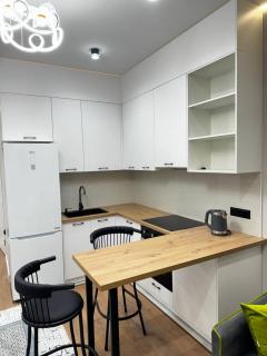 in the very center of the city modern comfortable apartment near Arbat Mega park - Almaty - 8