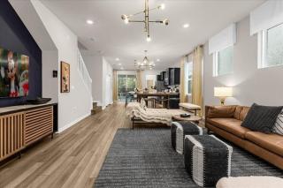 Brand New Model Home 5BR Villa Next to Clubhouse - 9