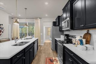 Brand New Model Home 5BR Villa Next to Clubhouse - 3