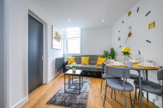 -RA83- For your relaxed,Cosy stay,Free Parking - Leeds - 2